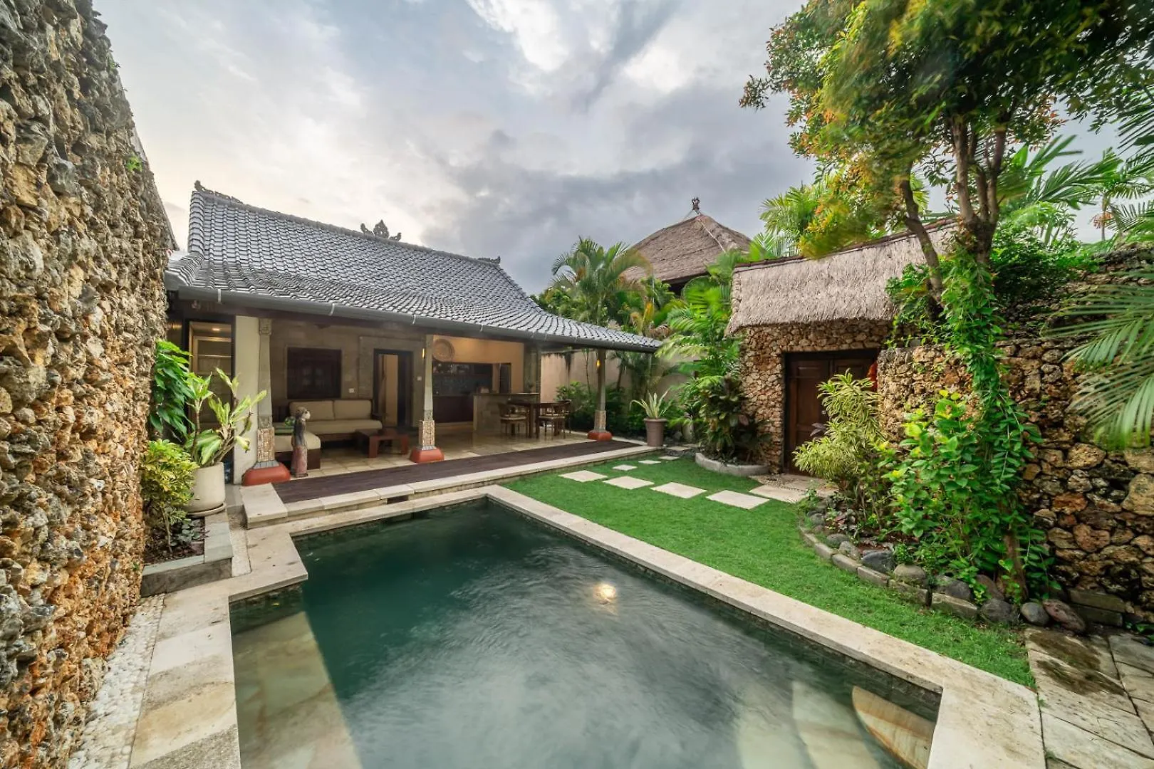 Nameera Villa Seminyak